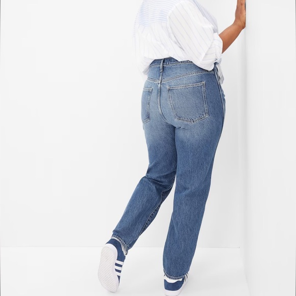 GAP Women’s High Rose Destructed Mom Jeans - Picture 2 of 12